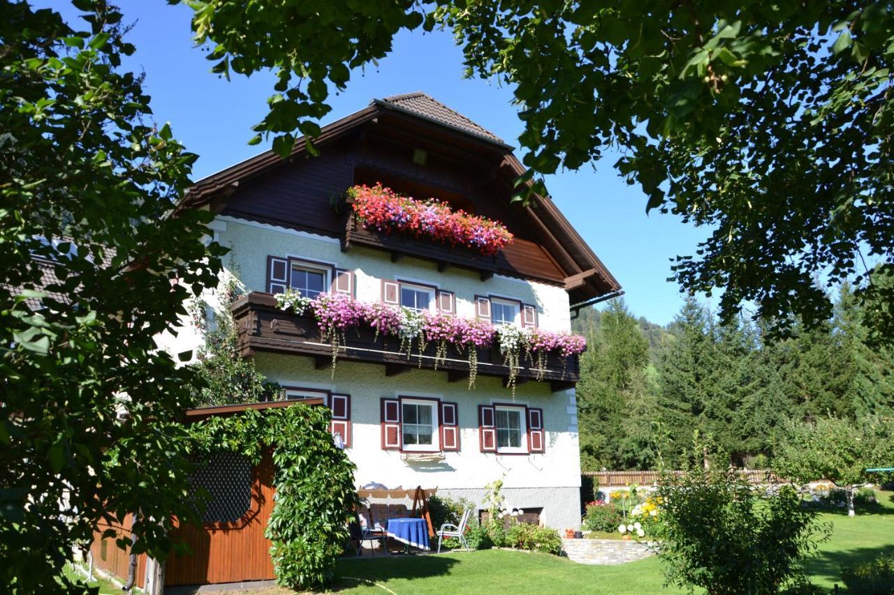 Apartment Berg & Naturliebe Oberweissburg Exteriör bild
